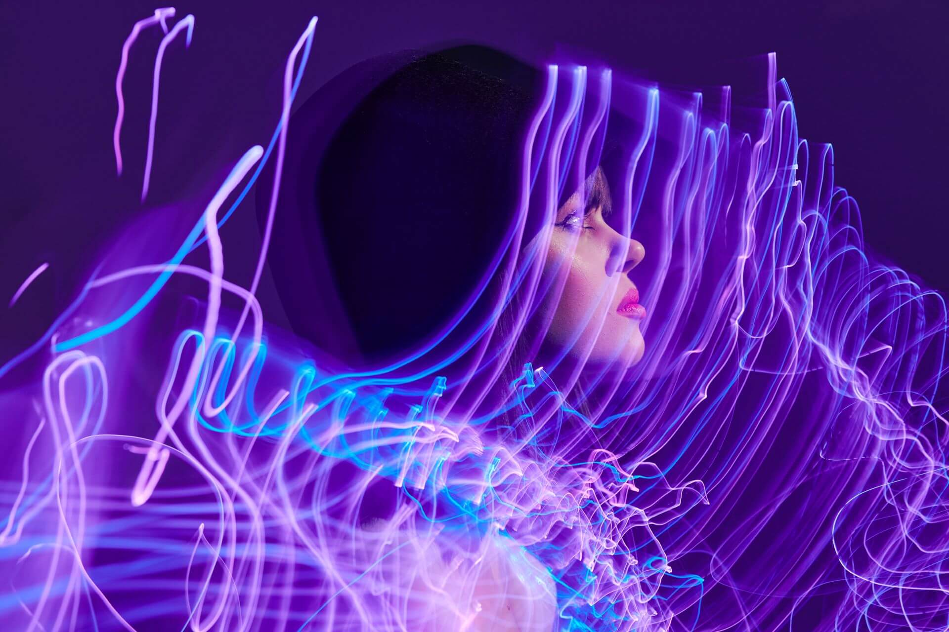 beauty-fashion-woman-disco-neon-lines-fashion-colo-2023-11-27-04-51-25-utc.jpg beauty-fashion-woman-disco-neon-lines-fashion-colo-2023-11-27-04-51-25-utc.jpg